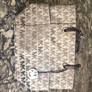 Michael Kors East West Signature Fabric Tote